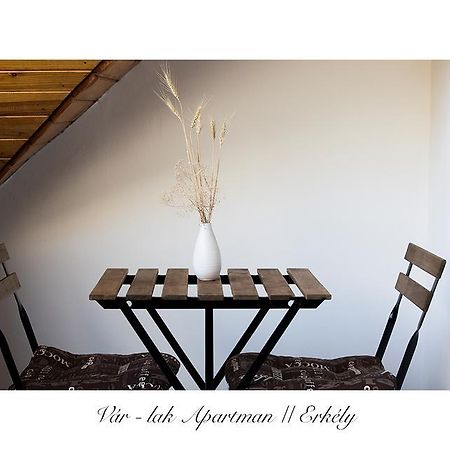 Var-Lak Apartman Егер Екстериор снимка