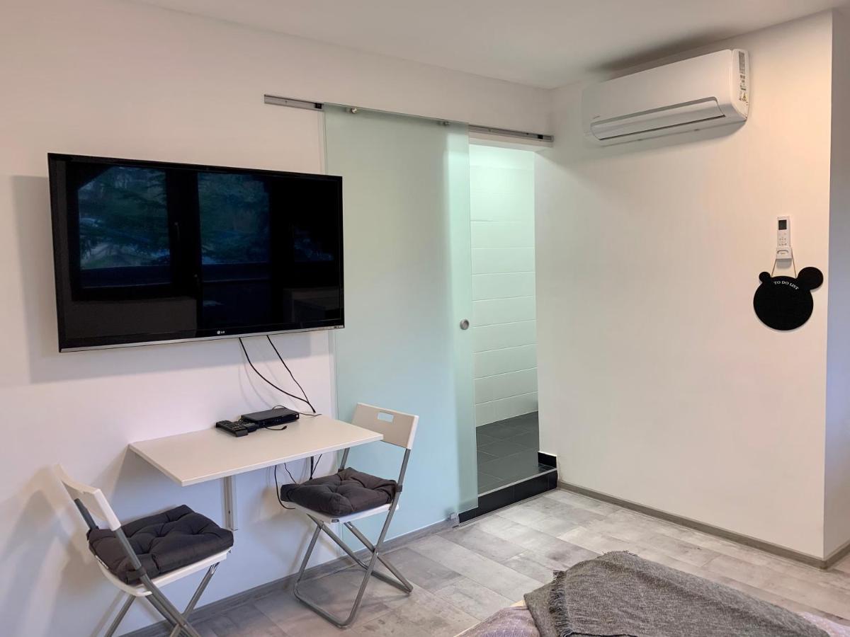 Var-Lak Apartman Егер Екстериор снимка