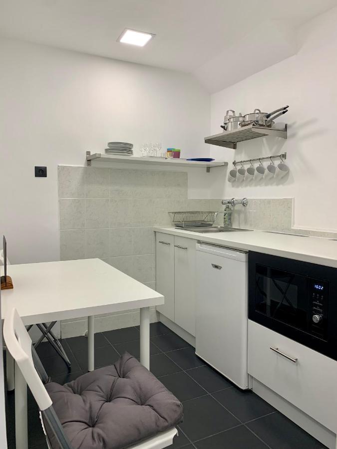 Var-Lak Apartman Егер Екстериор снимка